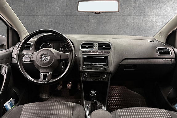 Volkswagen Polo 11 of 25