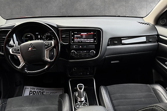 Mitsubishi Outlander 14 of 27
