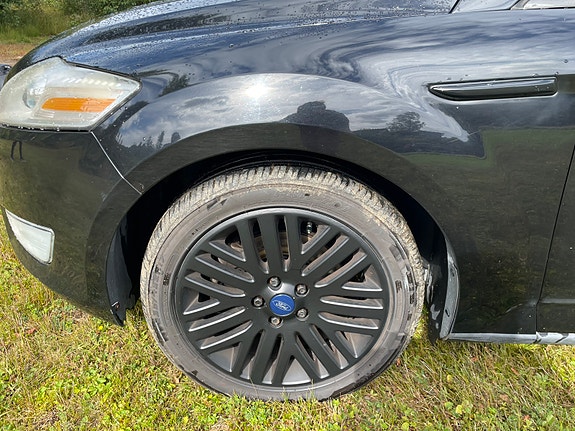 Ford Mondeo 9 of 24