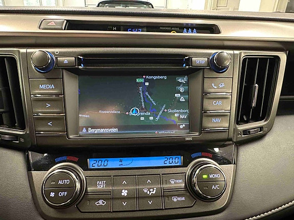Toyota RAV4 27 of 29