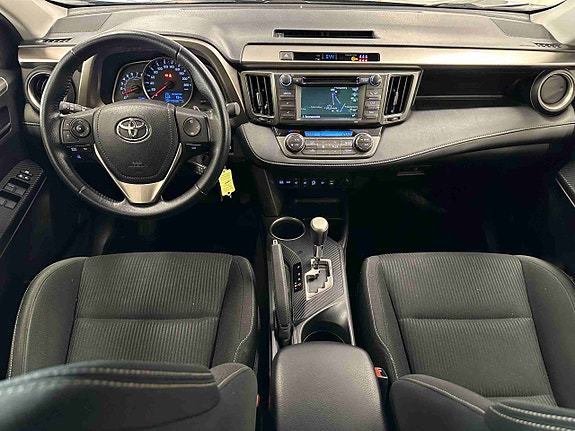 Toyota RAV4 28 of 29
