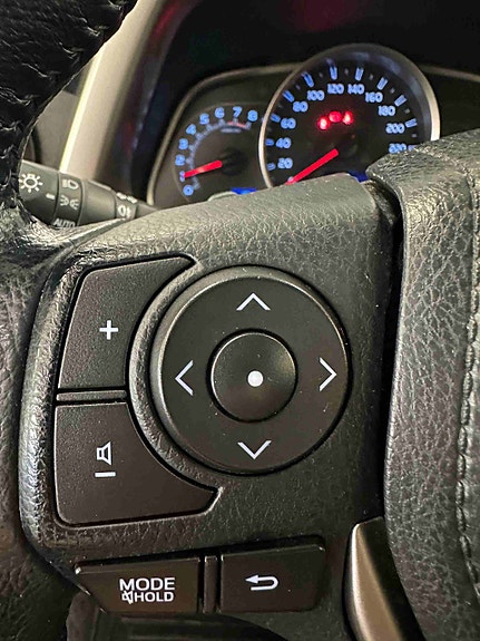 Toyota RAV4 24 of 29
