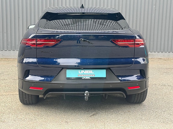 Jaguar I-PACE 8 of 30