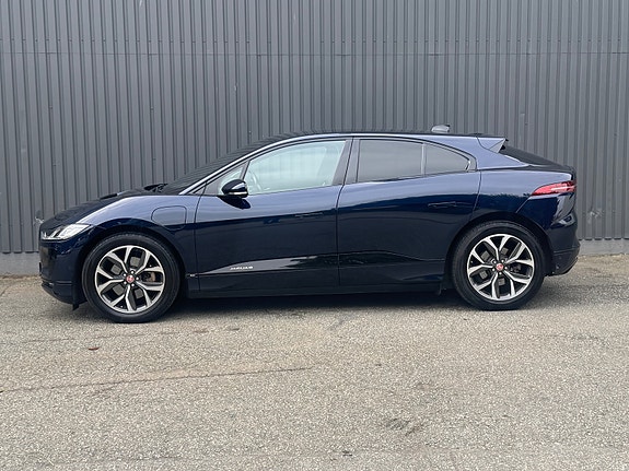Jaguar I-PACE 6 of 30