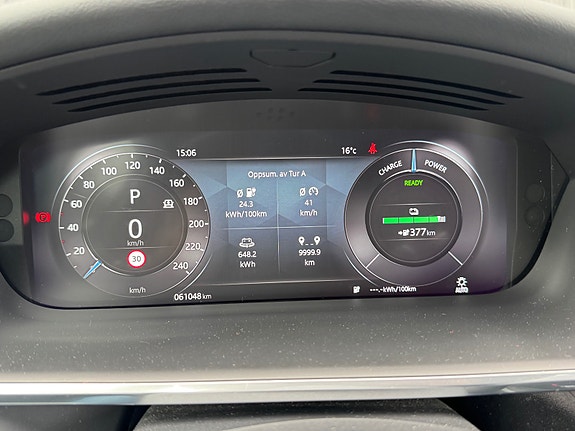 Jaguar I-PACE 19 of 30