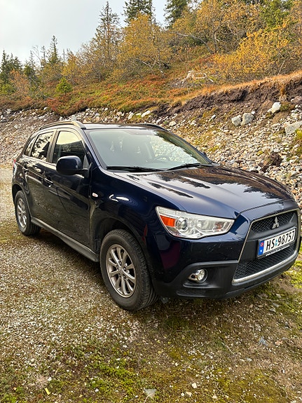 Mitsubishi ASX 2 of 5