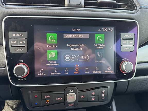 Nissan Leaf 16 of 19
