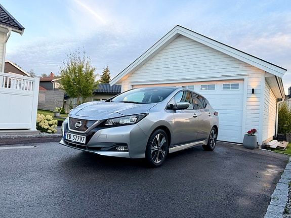 Nissan Leaf 2 of 19