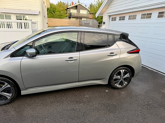 Nissan Leaf 7 of 19