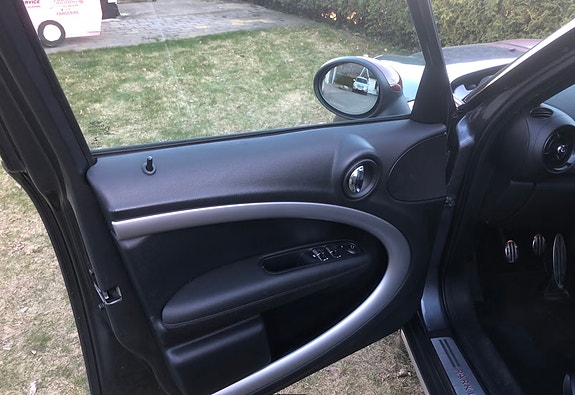 MINI Countryman Cooper SD 13 of 15