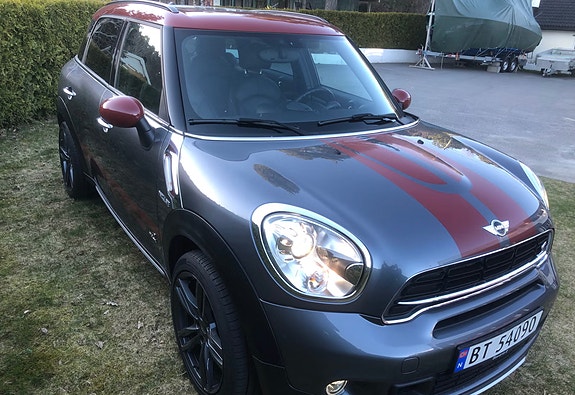 MINI Countryman Cooper SD 2 of 15