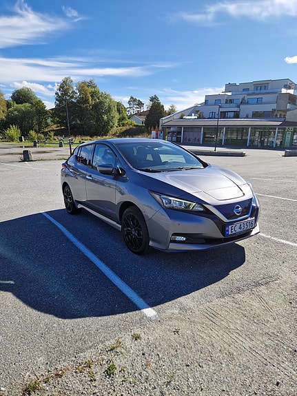Nissan Leaf 4 of 13