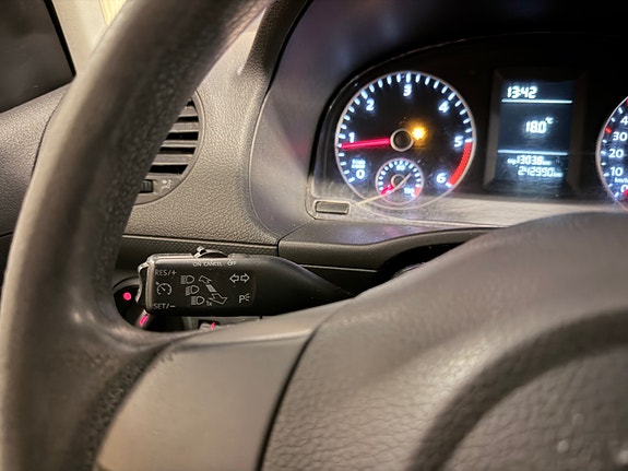 Volkswagen Caddy Maxi 15 of 19