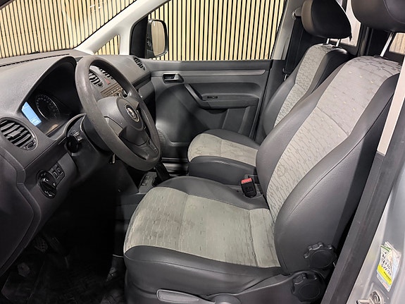 Volkswagen Caddy Maxi 9 of 19