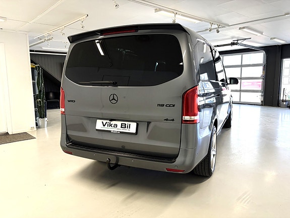 Mercedes-Benz Vito 119 9 of 22
