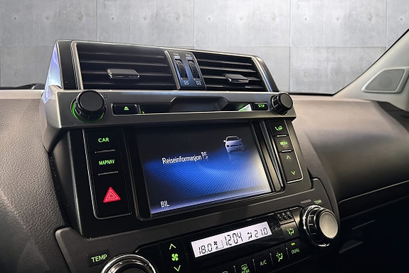 Toyota Land Cruiser 16 of 20