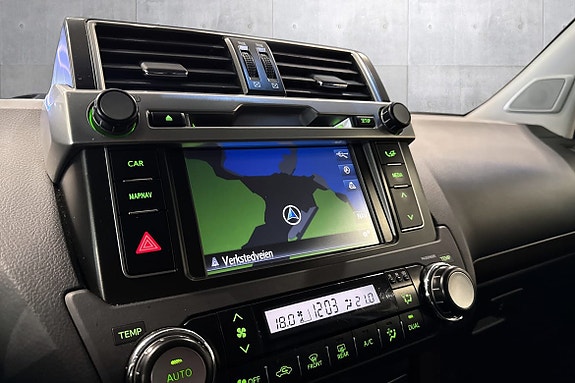 Toyota Land Cruiser 14 of 20