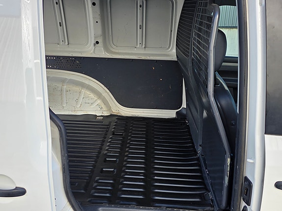 Volkswagen Caddy 12 of 21