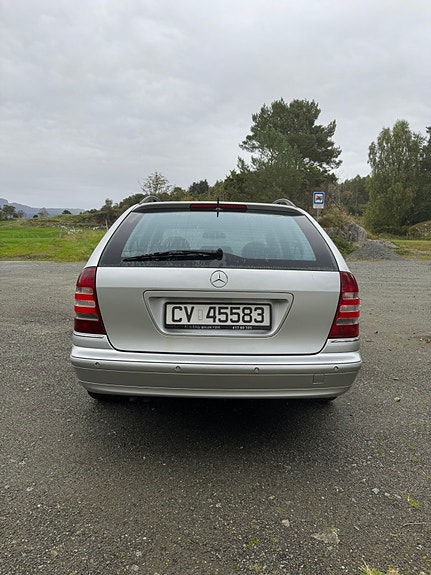 Mercedes-Benz C200 d 5 of 29