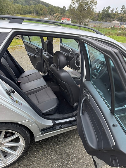 Mercedes-Benz C200 d 10 of 29