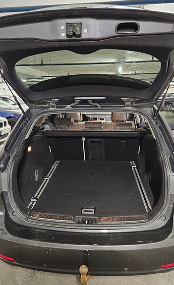 Toyota Avensis 11 of 13