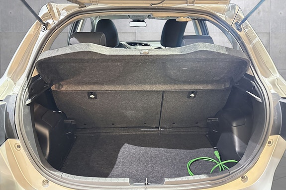 Toyota Yaris 19 of 19
