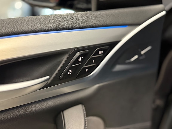 BMW iX3 13 of 30