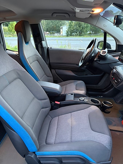 BMW i3 7 of 18