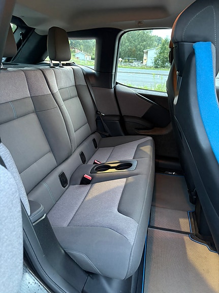 BMW i3 6 of 18