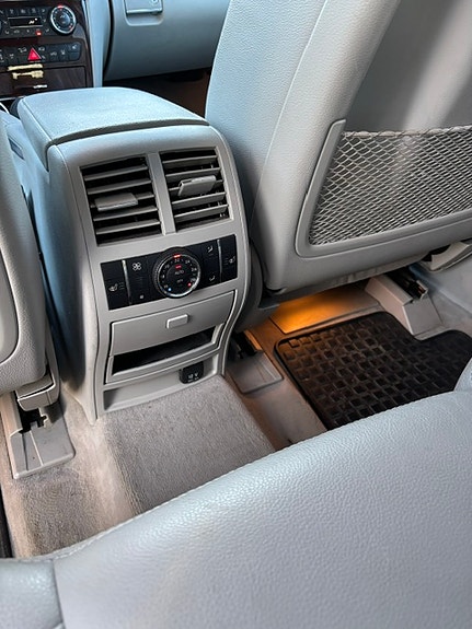 Mercedes-Benz ML320 27 of 29