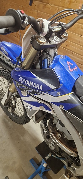 Yamaha YZF 250 2 of 5