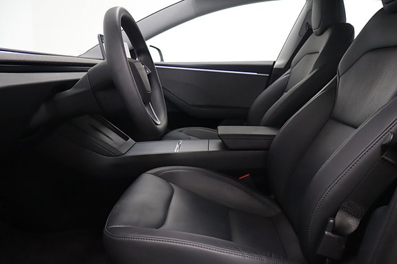 Tesla Model 3 6 of 30
