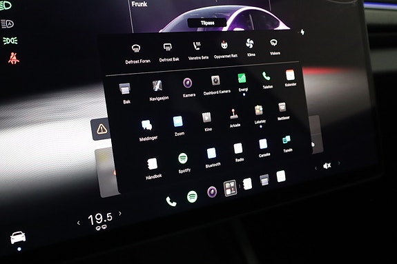 Tesla Model 3 18 of 30