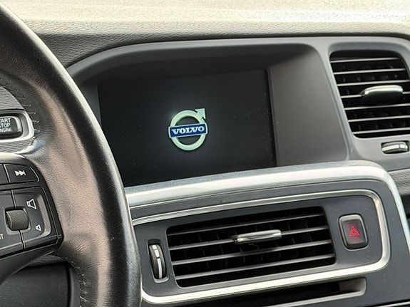 Volvo V60 20 of 30