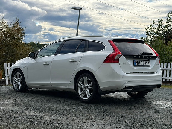 Volvo V60 7 of 30