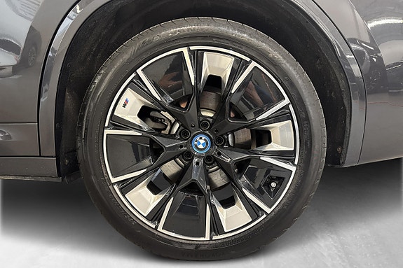 BMW iX3 17 of 30