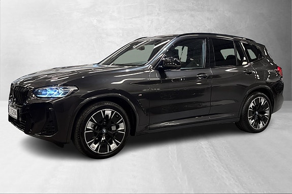 BMW iX3 2 of 30