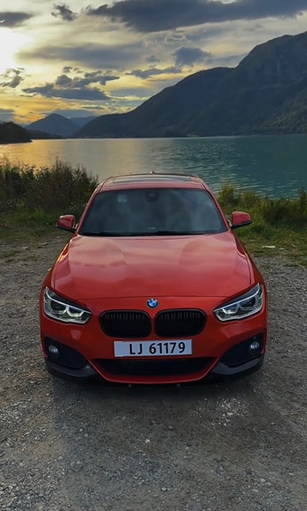 BMW 118d 4 of 13