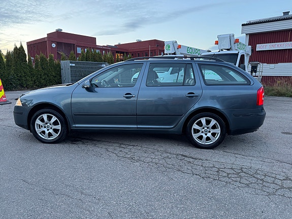 Skoda Octavia 6 of 27