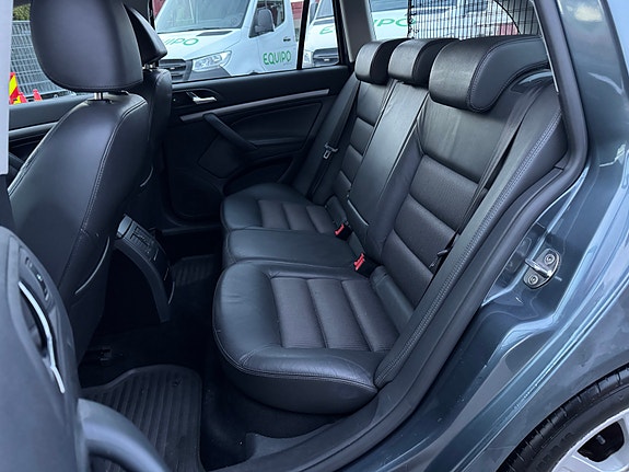Skoda Octavia 14 of 27