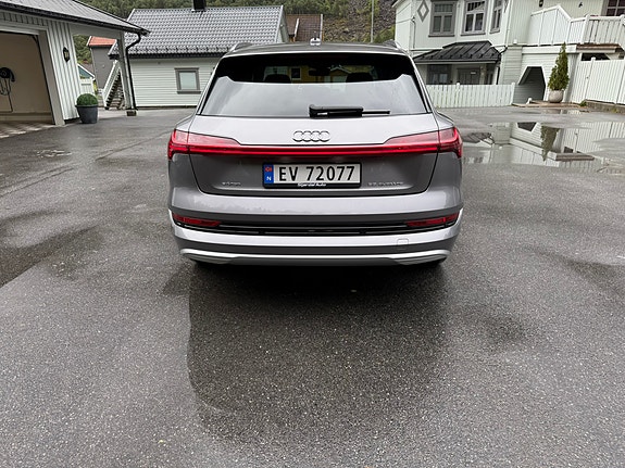 Audi e-tron 21 of 30