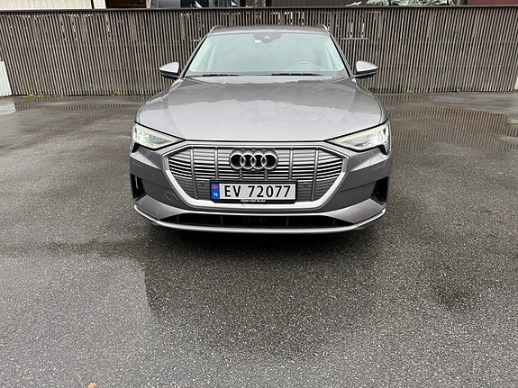 Audi e-tron 18 of 30