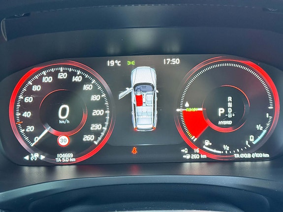 Volvo V60 21 of 26