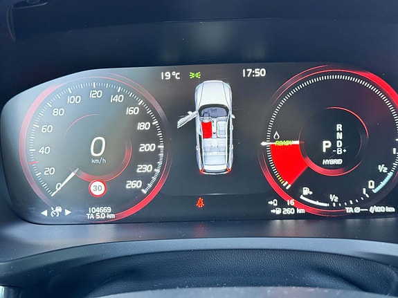 Volvo V60 24 of 26