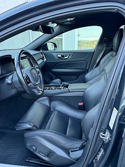 Volvo V60 15 of 26