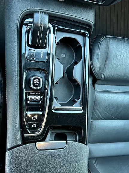 Volvo V60 23 of 26