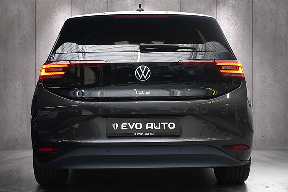 Volkswagen ID.3 8 of 30