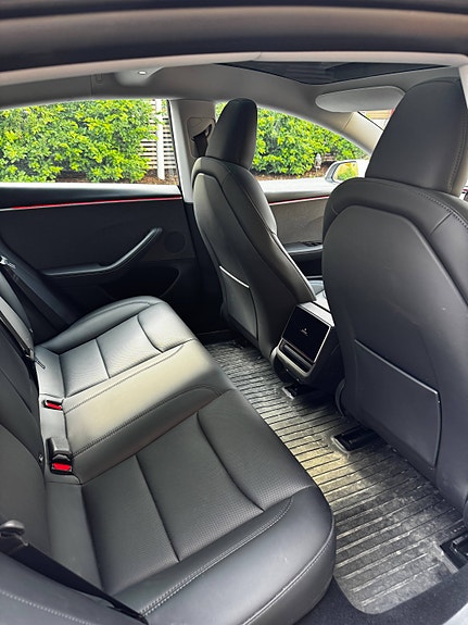 Tesla Model 3 16 of 26