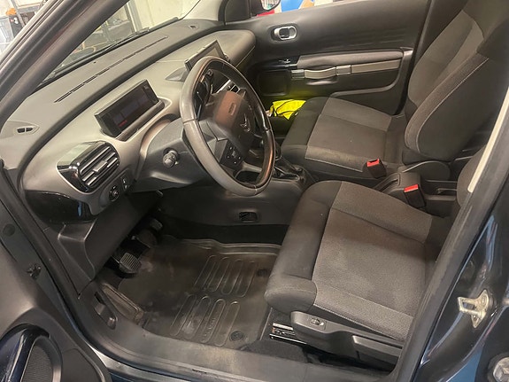 Citroen C4 Cactus 6 of 21