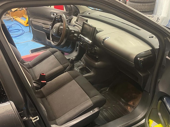 Citroen C4 Cactus 10 of 21